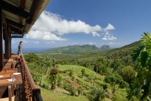 Het vulkanische eiland Mauritius is geliefd onder natuurliefhebbers vanwege de groene bergen